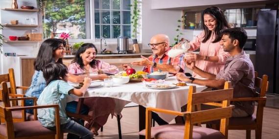 Aile Yemekleri için İdeal Yemek Masası Ölçüleri