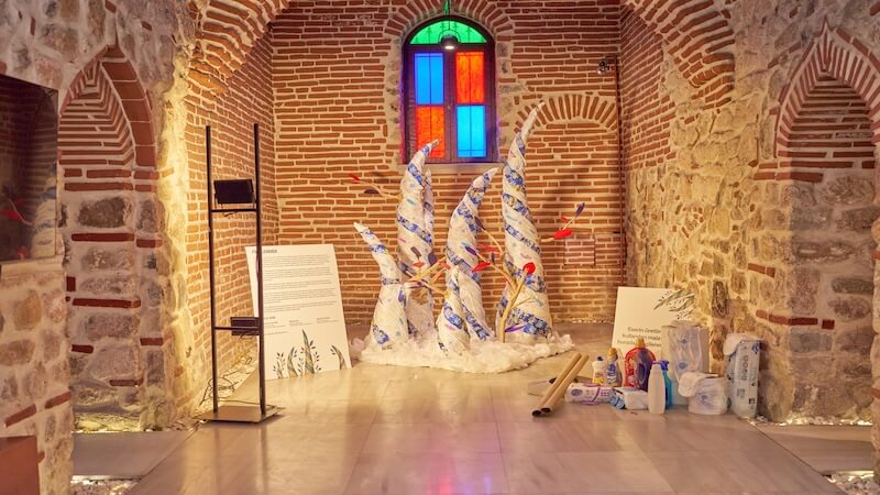 İVA Sanat’tan İkinci Karma Sergi Ortaköy’de Açıldı