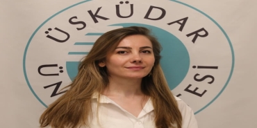 Takma Tırnak ve Kalıcı Oje Tırnak Sağlığını Nasıl Etkiliyor?
