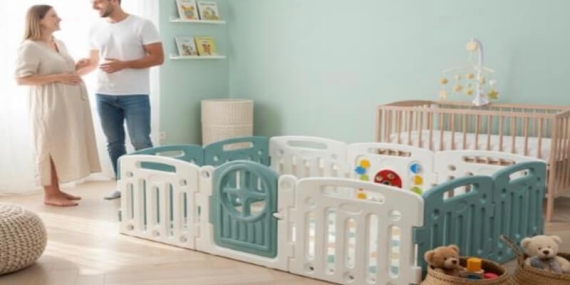 Bebekler İçin Güvenli ve Eğlenceli Bir Alan Yaratmak: Oyun Halısı ve Çit Neden Önemli?