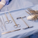 İleri Yaş Ameliyata Engel mi? Peki Hangi Durumlarda Cerrahi Zorunludur?