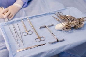 İleri Yaş Ameliyata Engel mi? Peki Hangi Durumlarda Cerrahi Zorunludur?