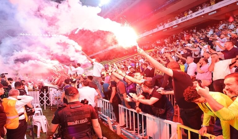 Fenerbahçe’de Yeni Bir Dönem: Aziz Yıldırım Yeniden Başkan!